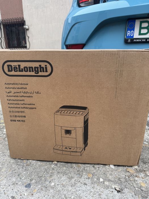 NOU! Espressor DeLonghi Magnifica S Aparat de cafea