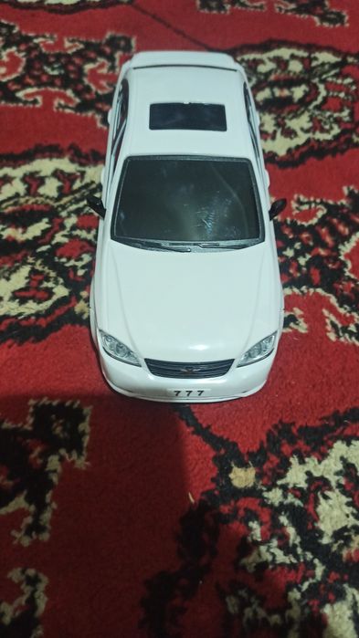 Mashina pultlik yosh bolalar uchun sotiladi