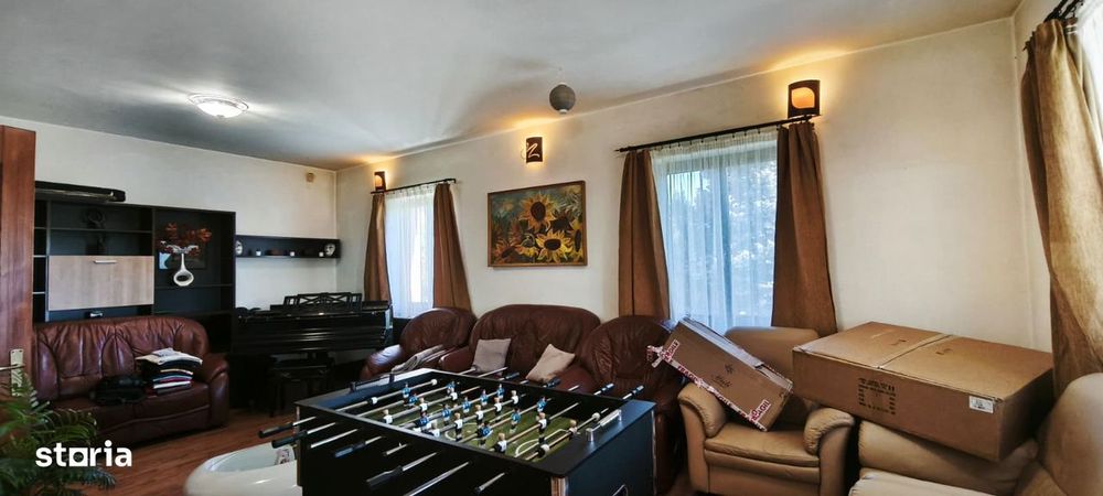 Casa 160 mp, 5 camere, garaj, 900 mp teren, mobilata/utilata complet