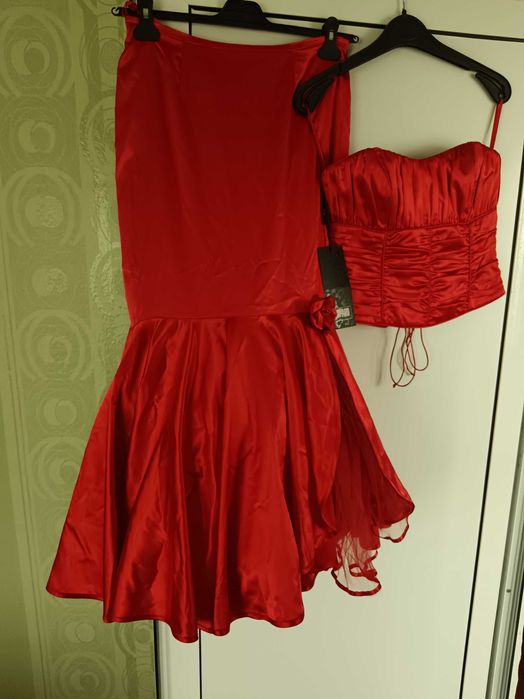 Официални рокли за бал