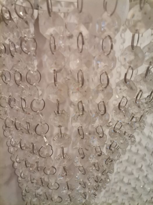 Люстра новая красивая