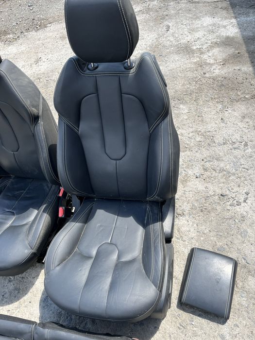 кожен салон  range rover evoque