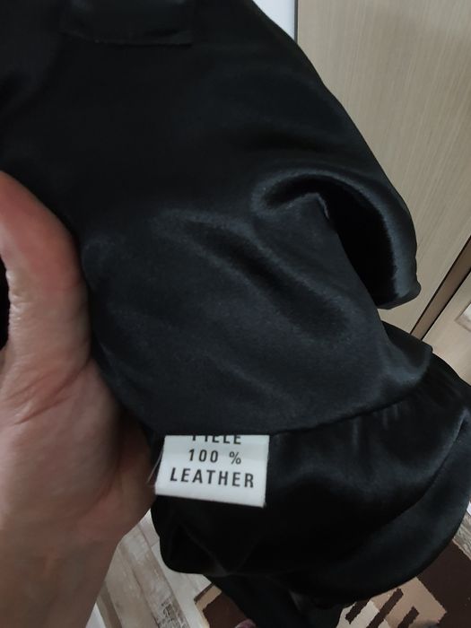 Vand/schimb greaca piele dama