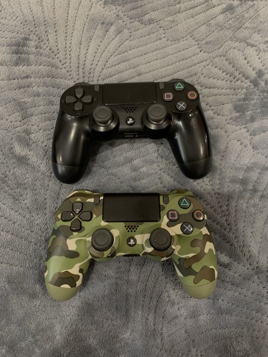 диски и два джостика  на пс4