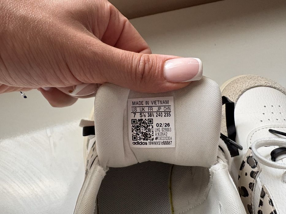 Дамски маратонки Adidas 38⅔ – носени 2–3 пъти