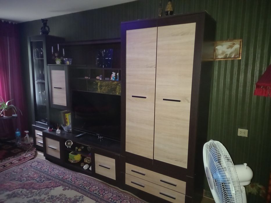 Стенка горка, в гостинную