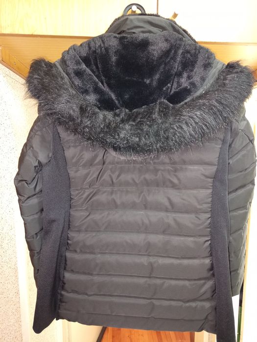 Zara яке с пух черно