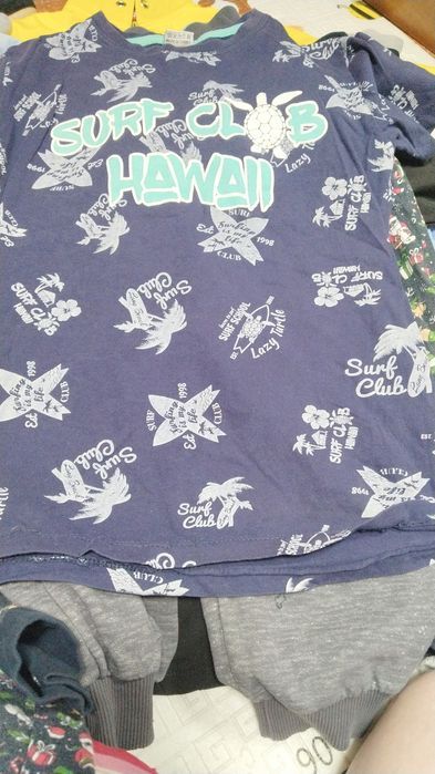 Отдам детские вещи недорого