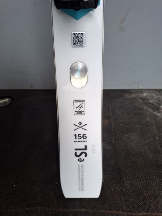 Head, Völkl, Atomic, Salomon ски FIS чисто нови