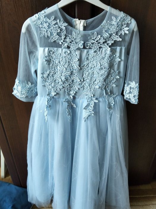 Продам платье для девочки