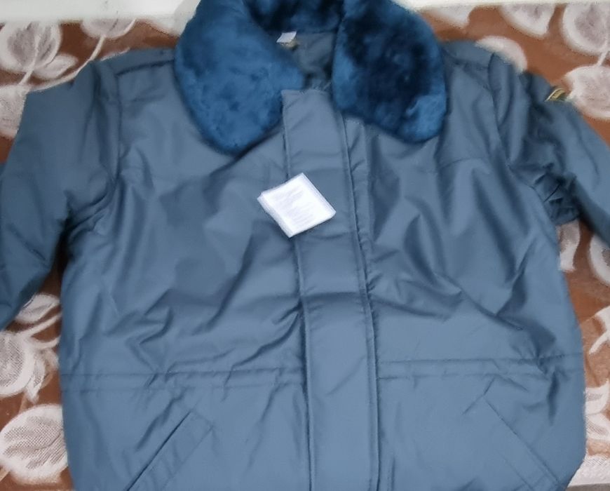 Продам куртку (бушлат) повседневный)