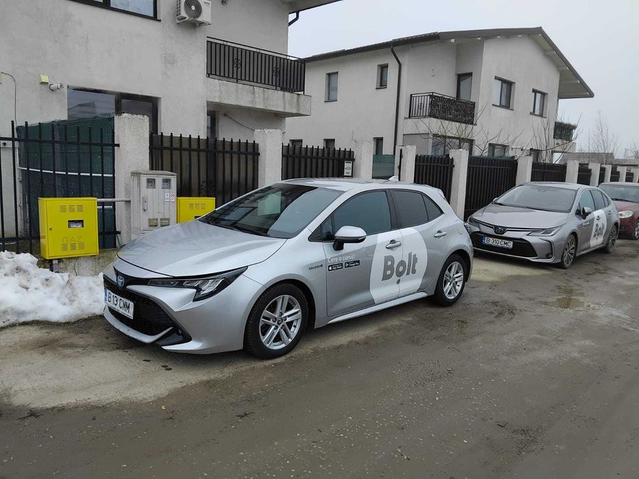 Masina de inchiriat uber/bolt