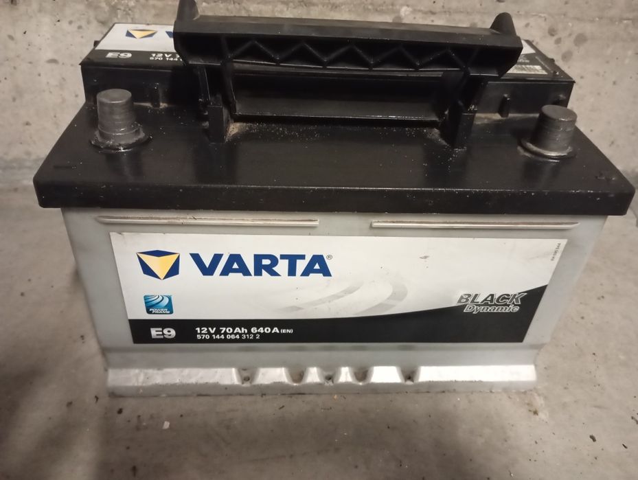 Baterie auto Varta 70 amperi import Germania stare perfecta