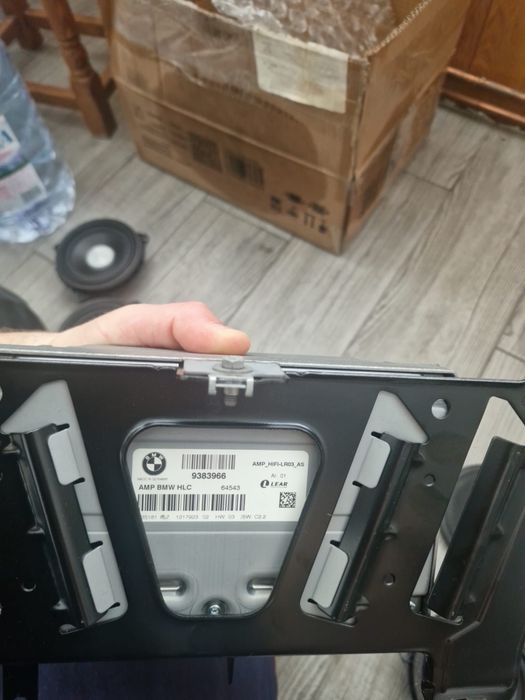 Sistem audio wi-fi boxe, difuzoare, subwoofer, amplificator
