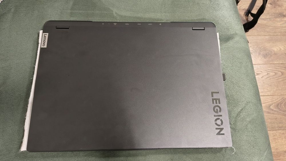 Lenovo Legion Pro 5 16IRX8 | i7-13700HX | RTX 4060 | 32GB DDR5 | 1TB SSD