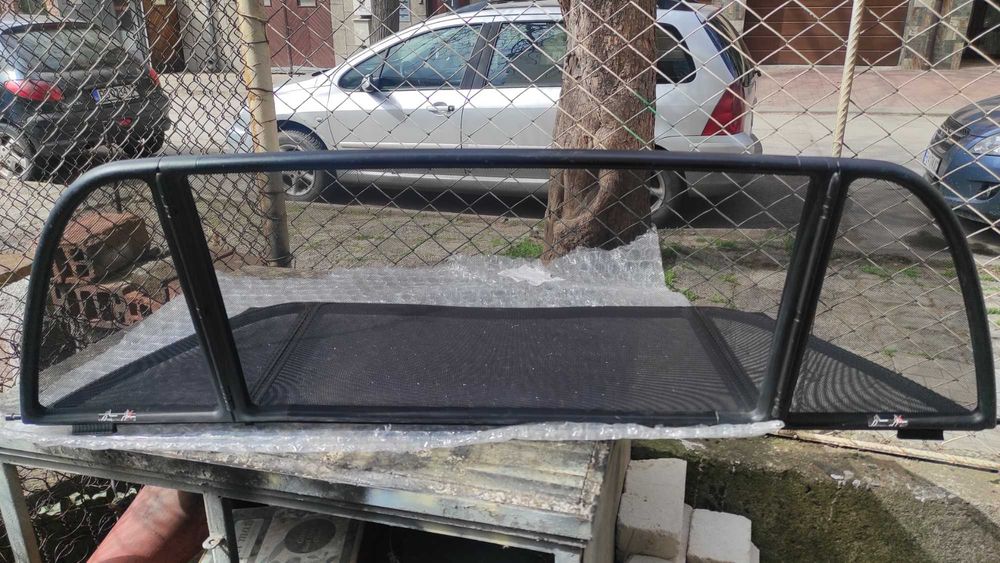 Щора за вятър, ветробран, уиндшот  E46 cabrio

500 лева