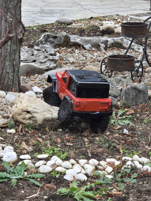 Краулер 1/10 продажба-бартер