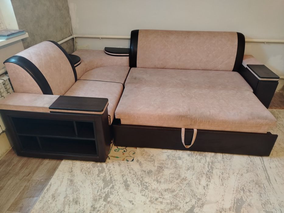 Мебель угловой диван