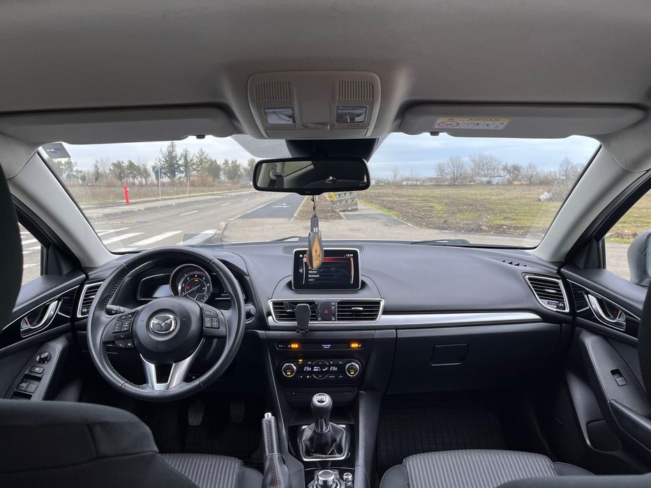 Mazda 3 2014 hatchback