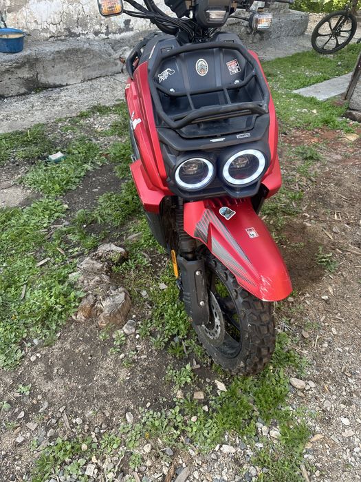 Продам скутер, зеркала, камера