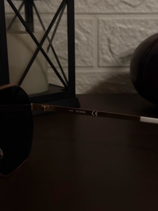 Guess слънчеви очила