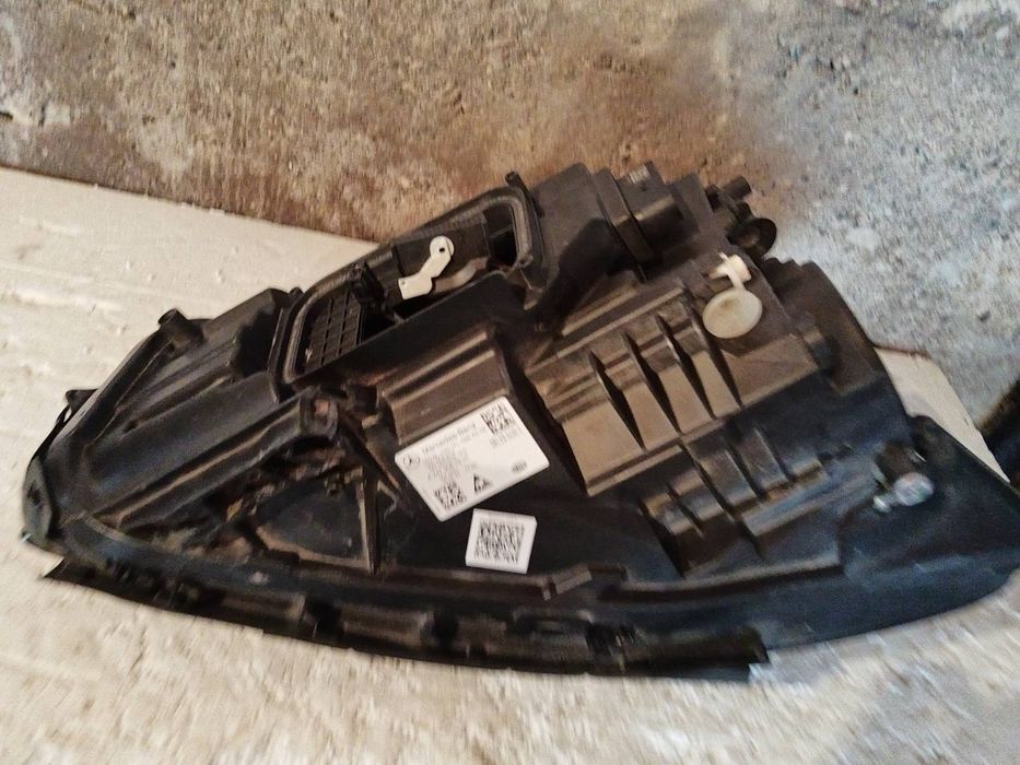Оригинален фар за mercedes w247 b class full.led