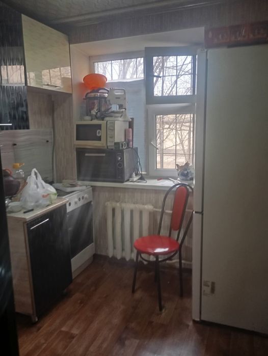 Задаётся 1 комнатная квартира