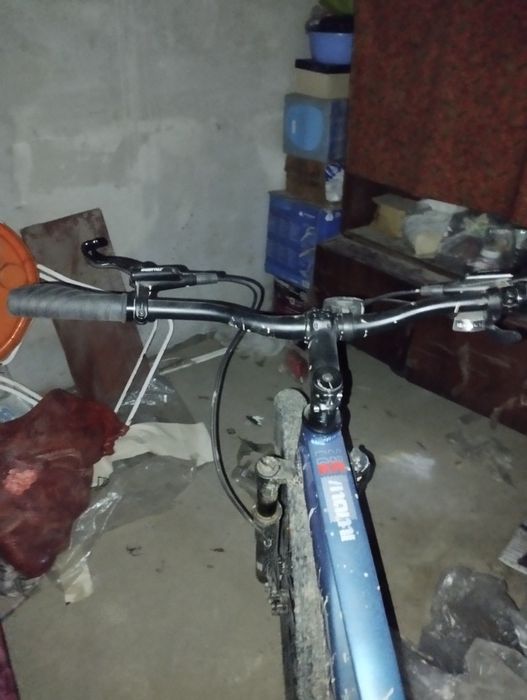 Продам велик идеал все роботает