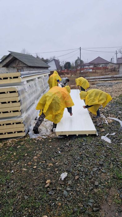 Atic tabla, jgheaburi  pătrate, ,accesorii tablă pentru  hale și case