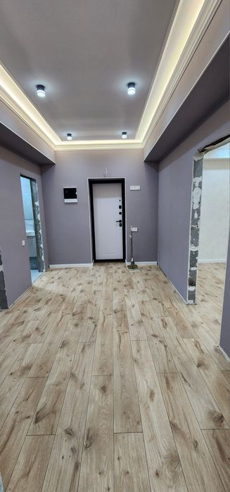 Уй сотилади 9 этаж 3 хона