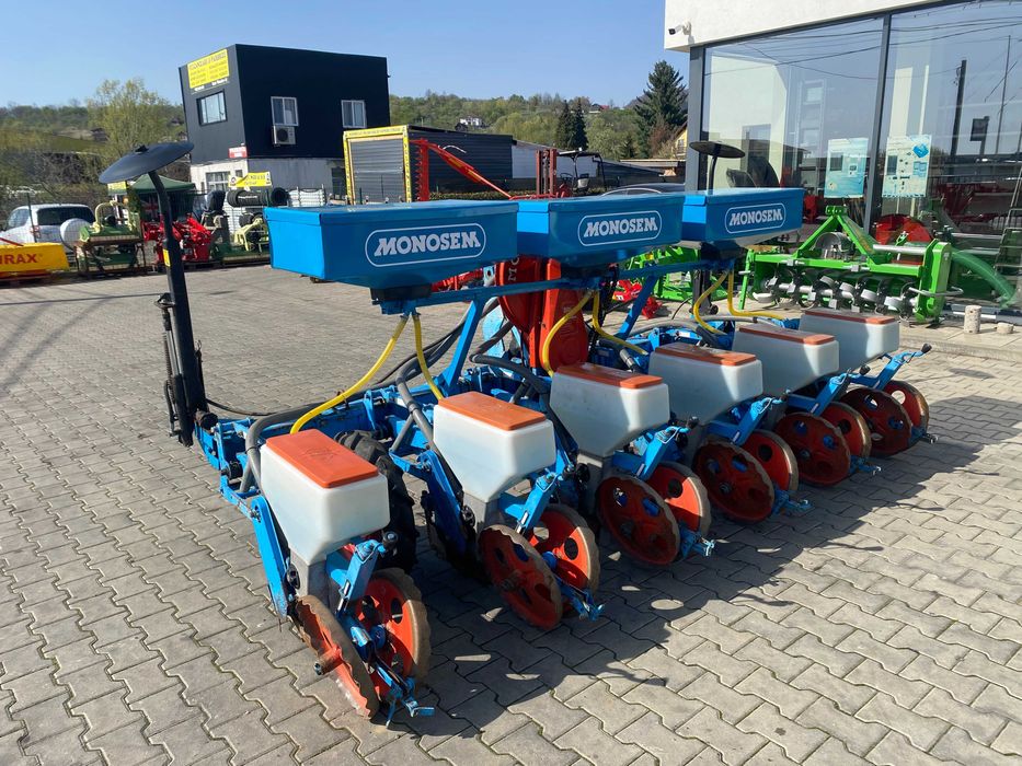 Semanatoare Monosem pe 6 randuri  AGRI NORTE PIESE