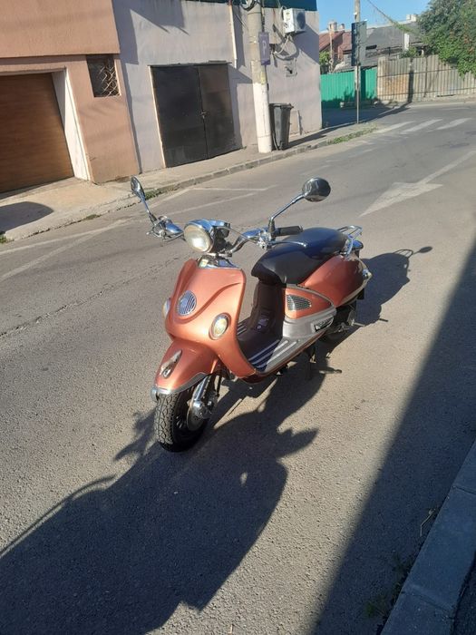 Scuter fara permis