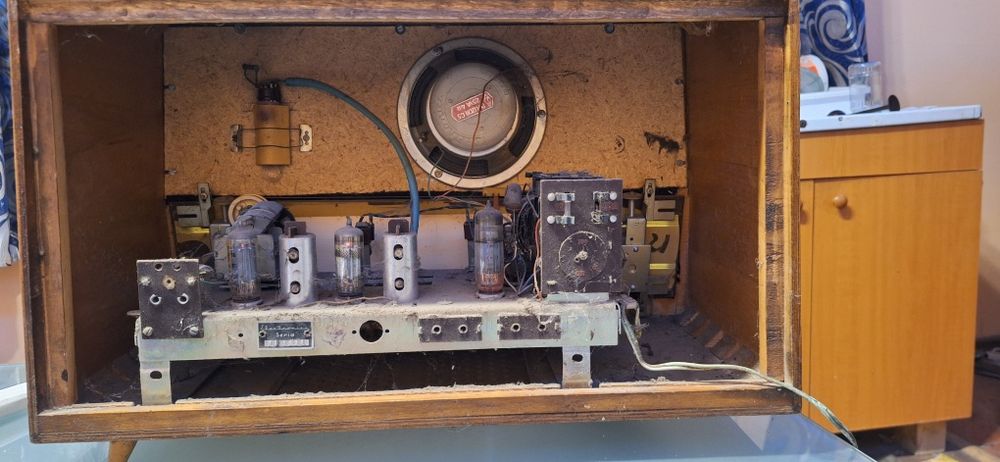 Radio select 2 funcțional