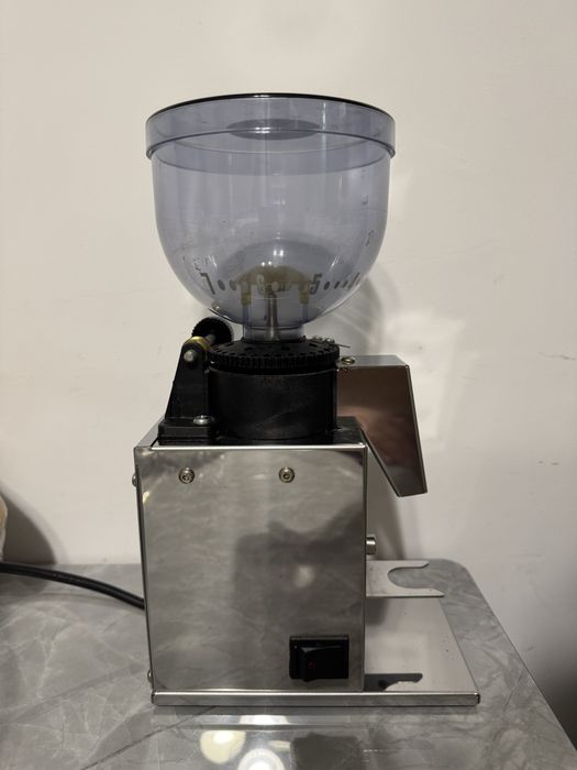 Râșniță cafea Lelit PL043MMI – stare foarte bună