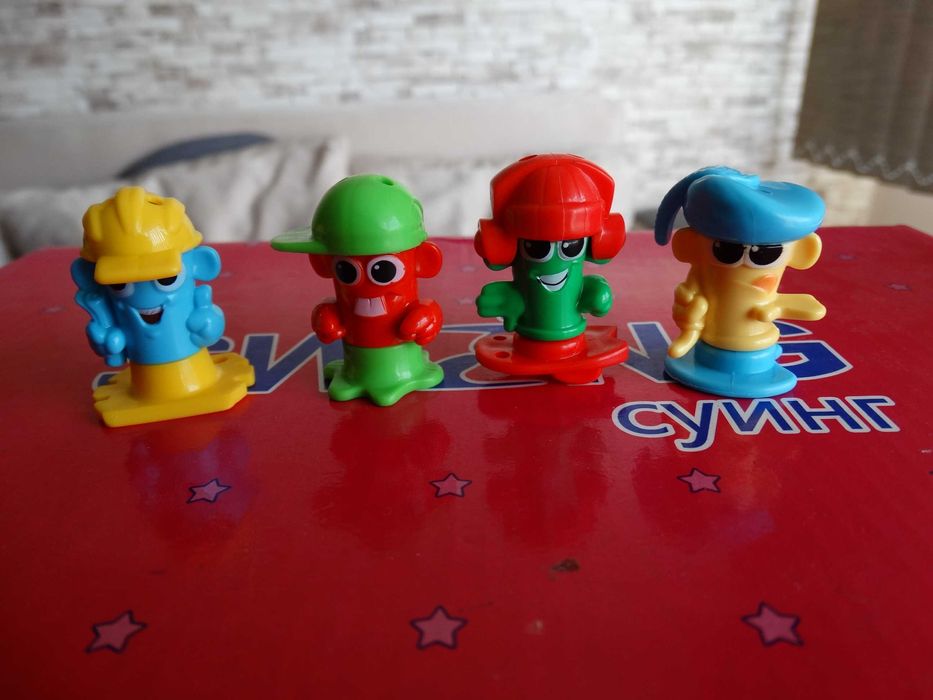 Киндер играчки за колекции