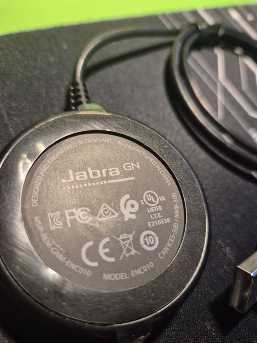 Elemente pentru conferinta si de conexiune Jabra