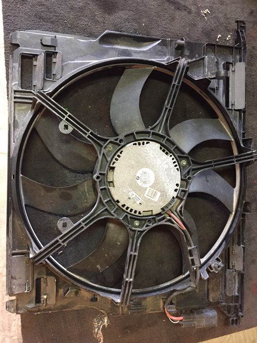 Electroventilator BMW 530d GT F07 pret 1500 lei
