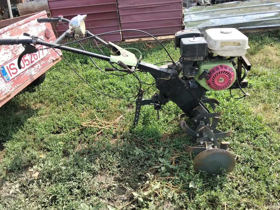 Vând motocultor in stare buna