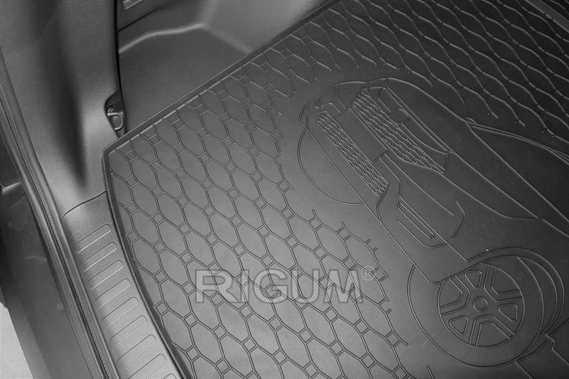 Гумени стелки или багажник HONDA CR-V V (5) от 2018 г.