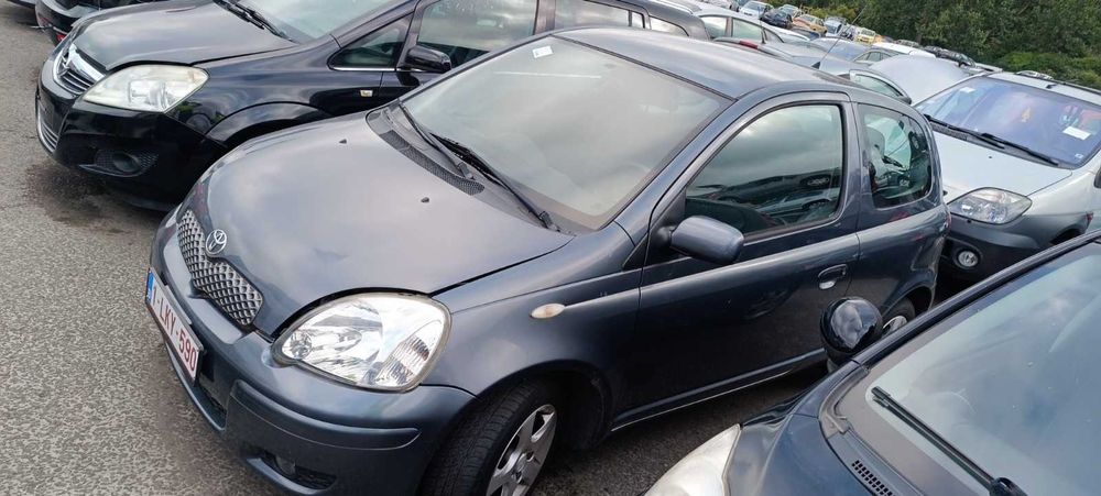 Toyota Yaris 1.0/1.3/1.4  2003г. на  части