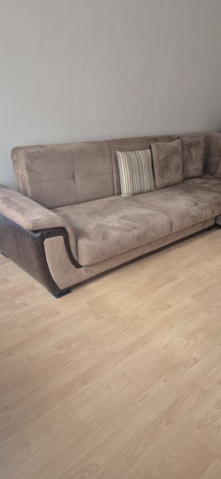 Диван ъглов голям