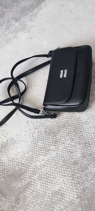 Сумочка новая продам