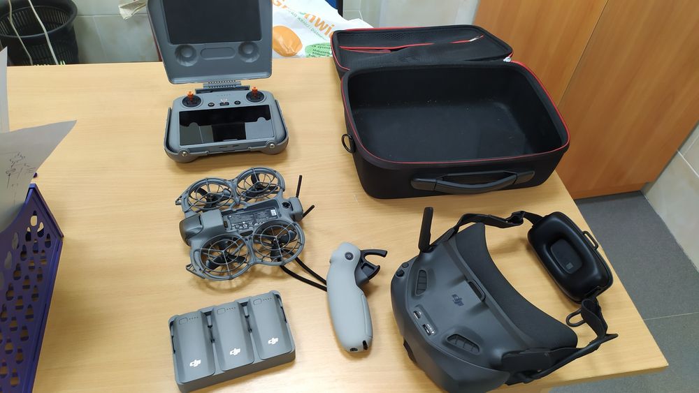 Продам дрон dji neo2