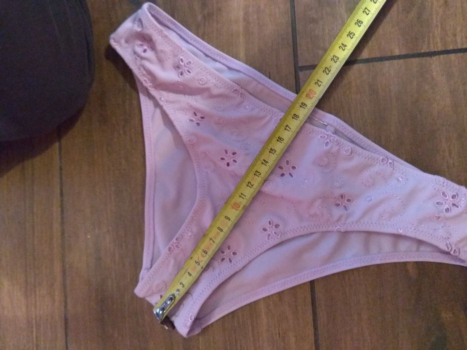 Costum baie Calzedonia 12-14 ani mov pastel broderie inot