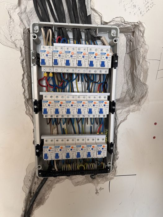 Услуги электрика