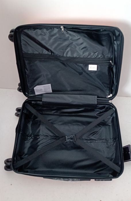 Куфари от 100  % полипропилен /безплатна доставка/