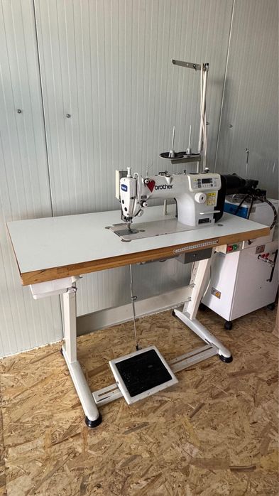 Masina de cusut Brother S-7100A-403