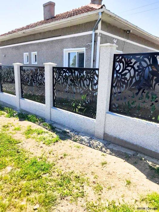 Оградни пана, врати, порти, парапети и пана за дома над 3700 модела