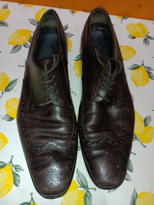 Hugo Boss N 44 кожени - 45 лв