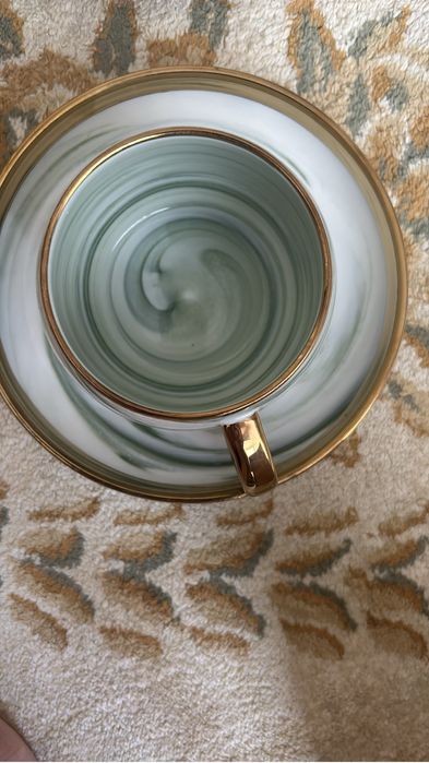 Продам сервиз новый